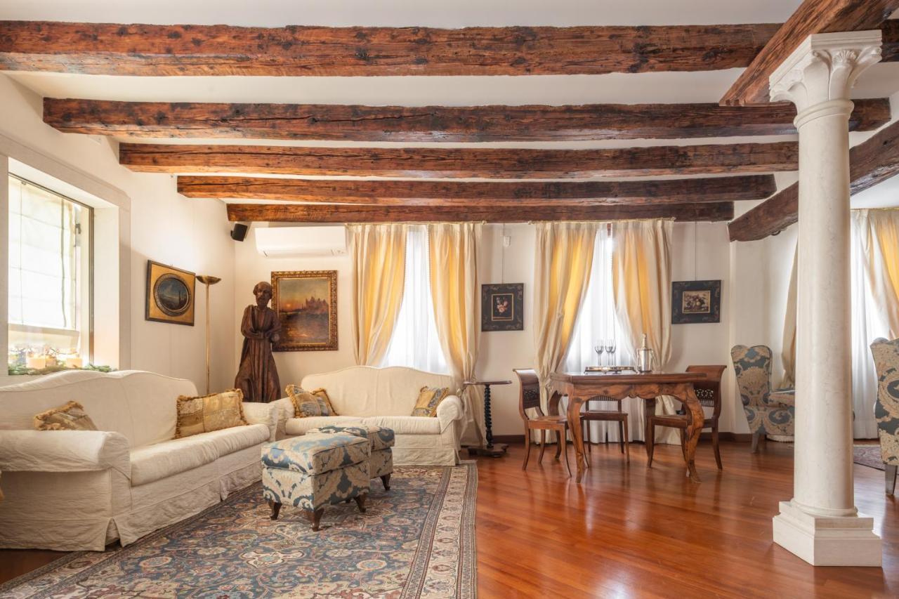 Apartamento Garden Mansion With Private Mooring R&R Venecia Exterior foto
