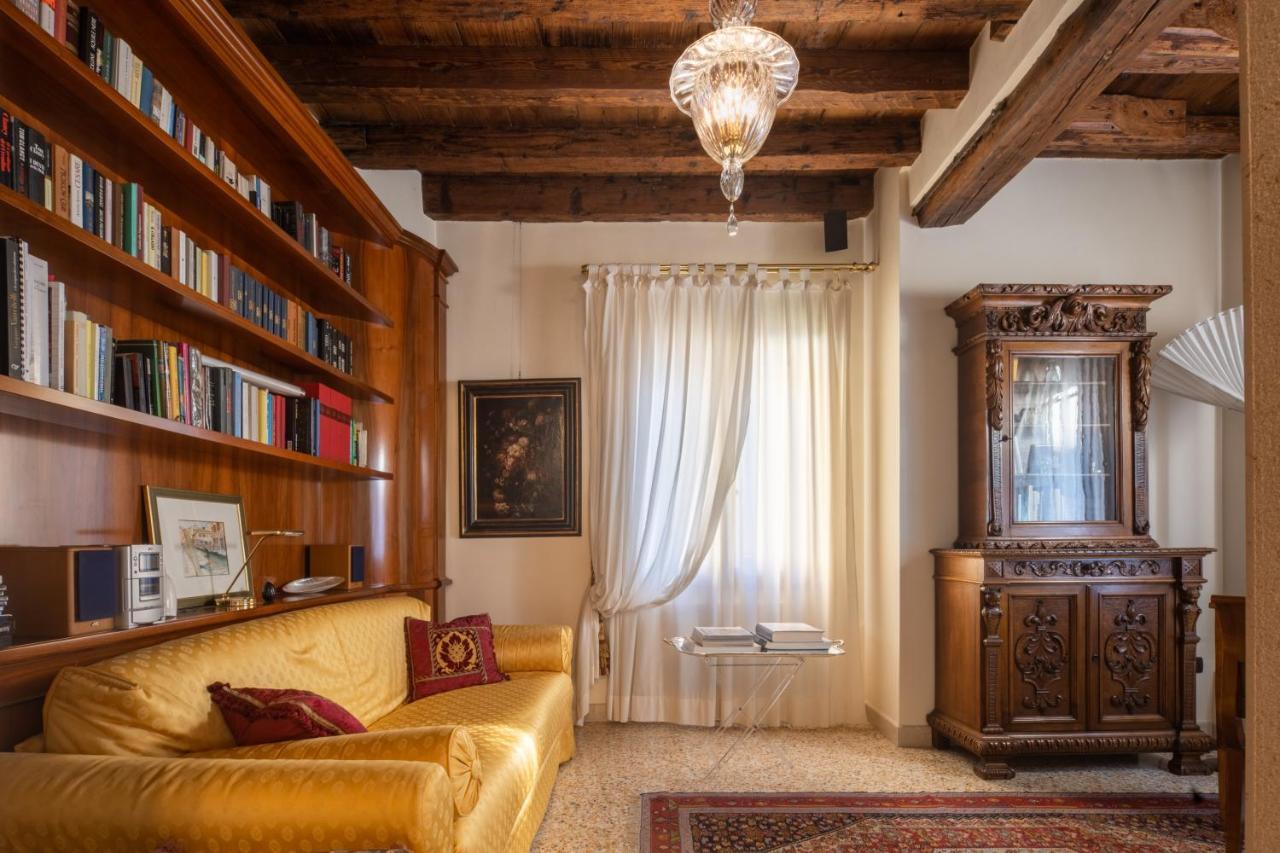Apartamento Garden Mansion With Private Mooring R&R Venecia Exterior foto