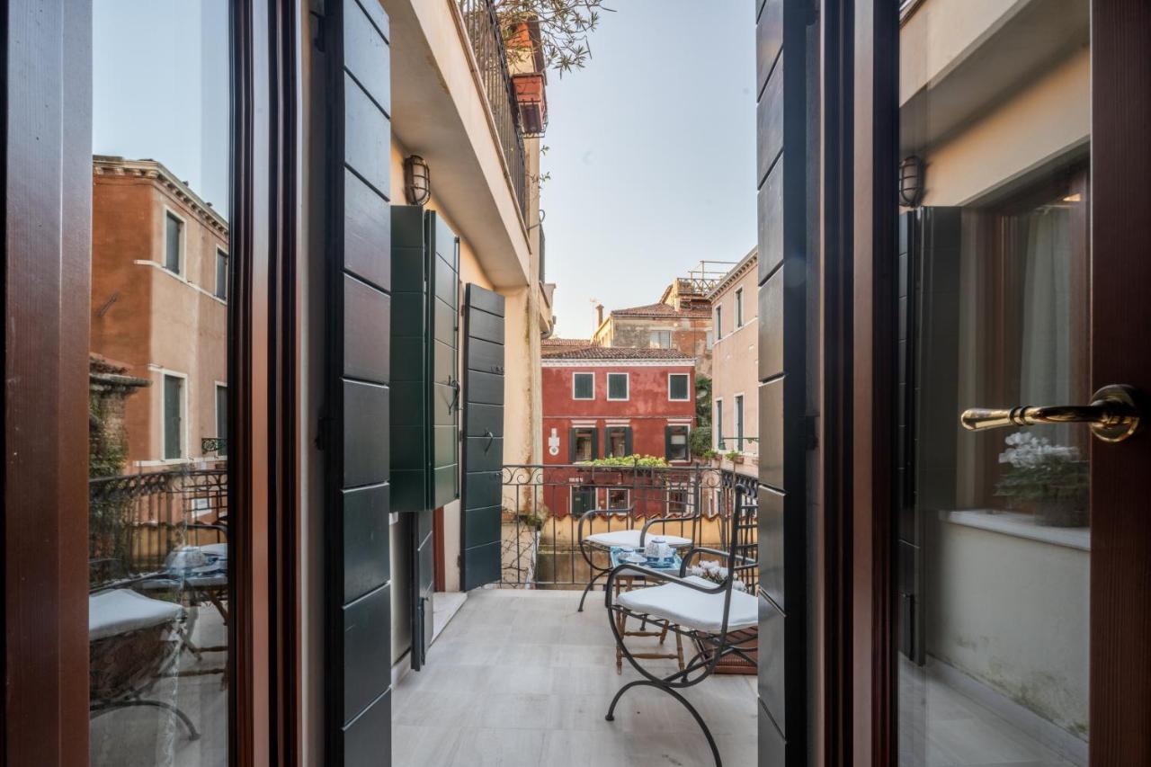 Apartamento Garden Mansion With Private Mooring R&R Venecia Exterior foto